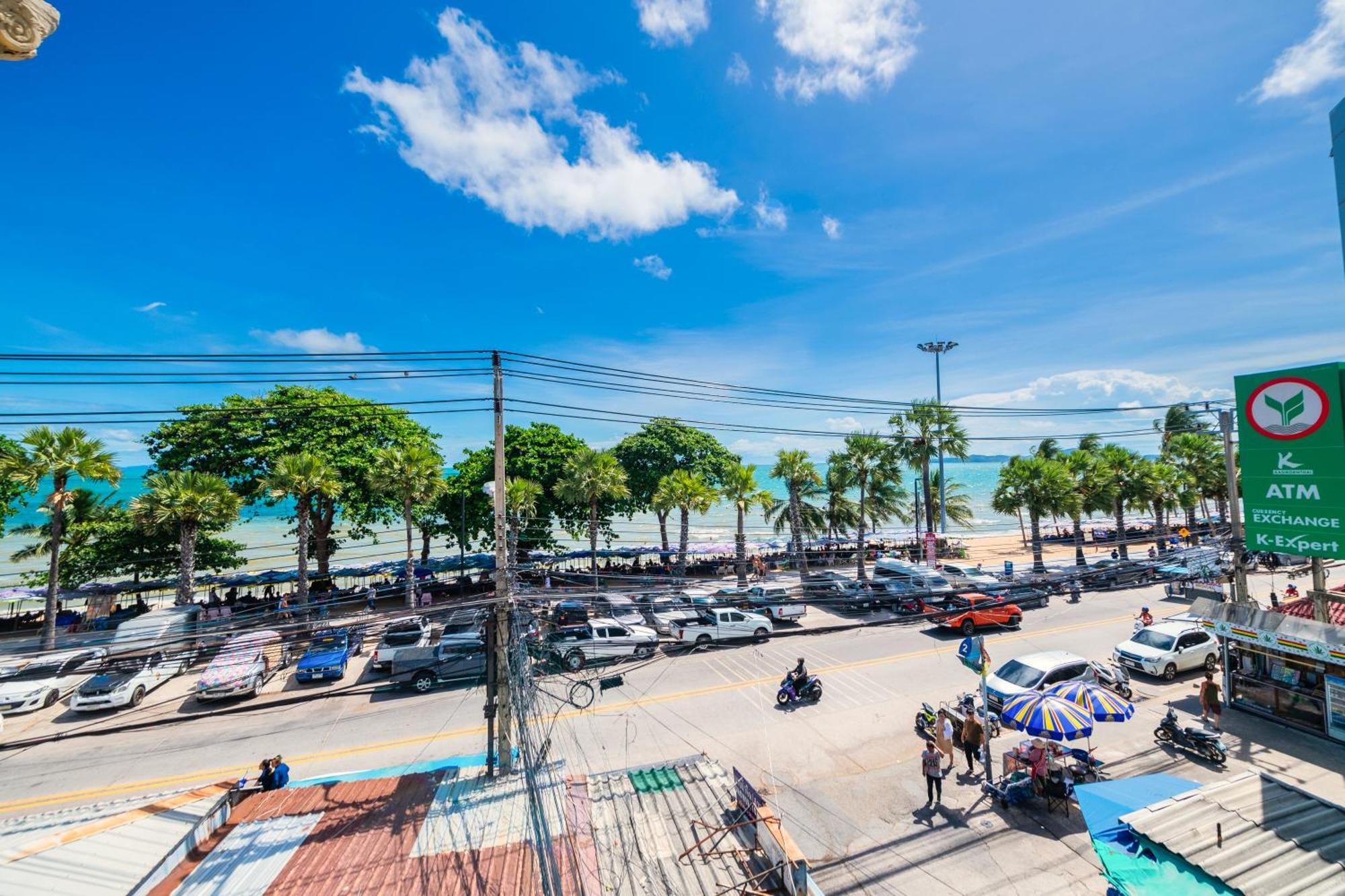 Happy Vikings - Beachfront Jomtien pláž Pokoj fotografie